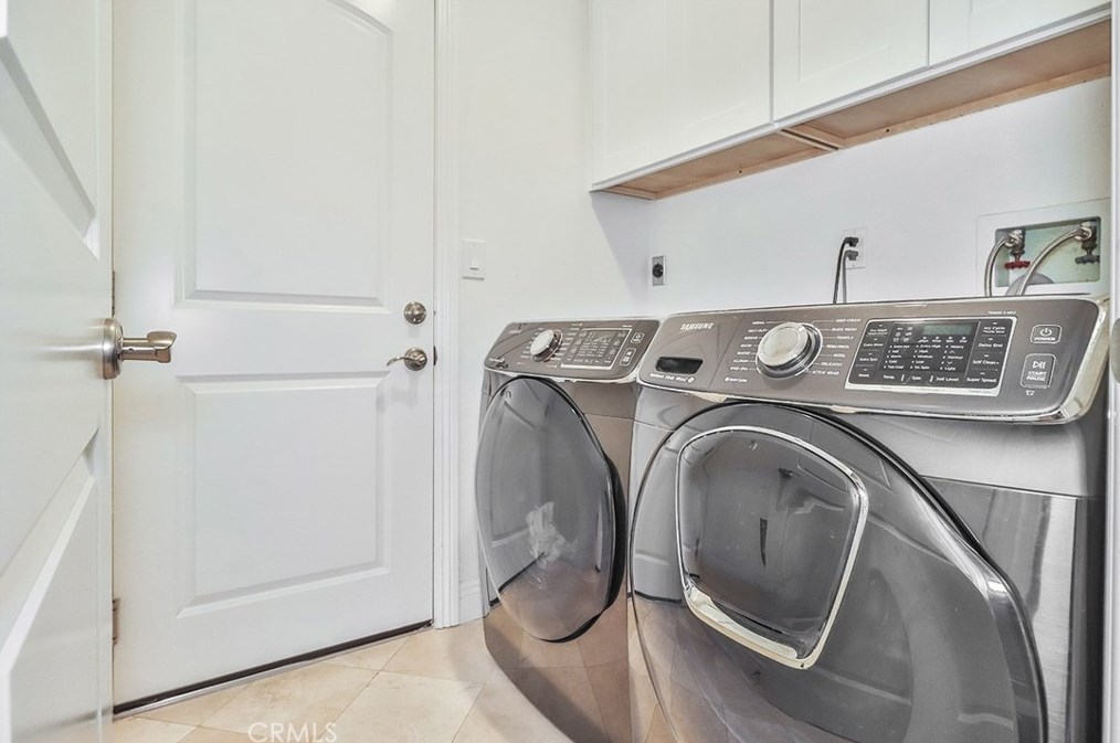 358 Anzio Way, Calabasas CA  91377-4851 exterior