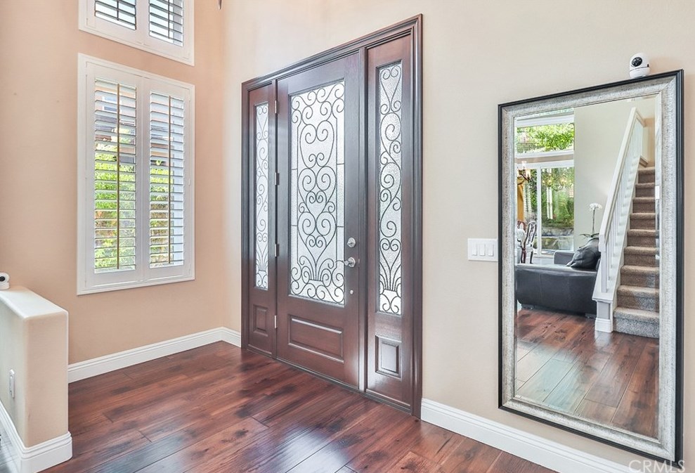 358 Anzio Way, Calabasas CA  91377-4851 exterior