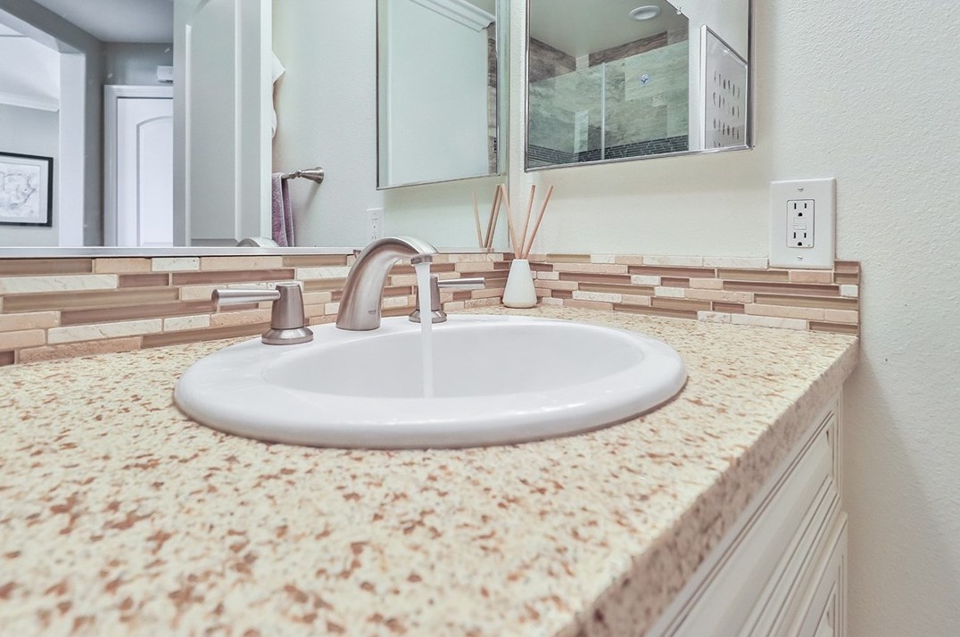 358 Anzio Way, Calabasas CA  91377-4851 exterior