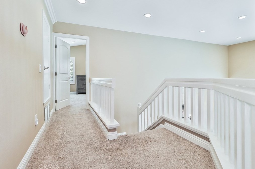 358 Anzio Way, Calabasas CA  91377-4851 exterior