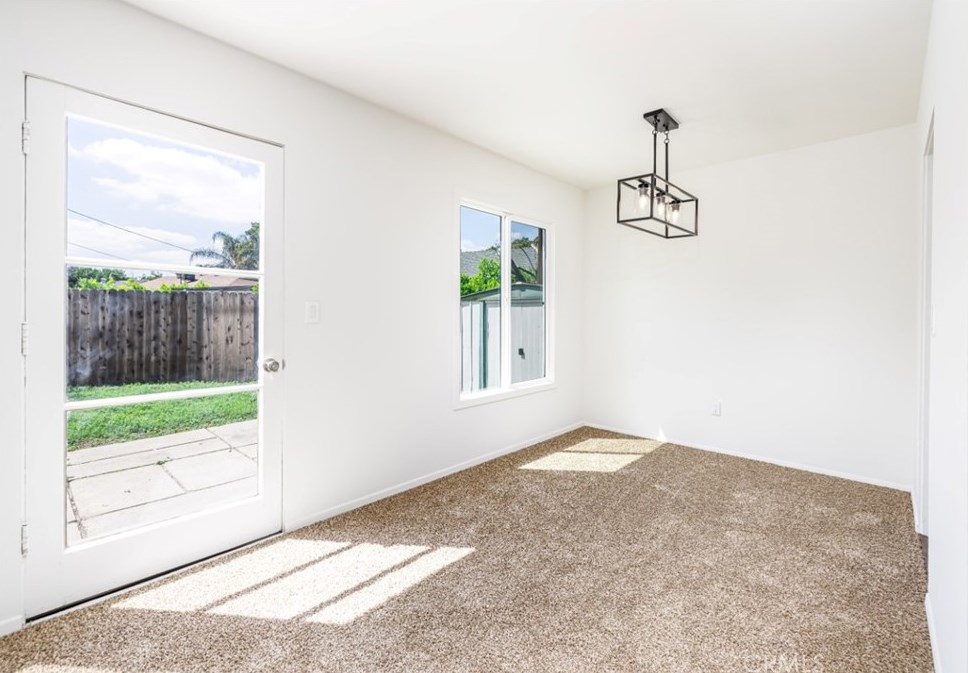 7815 Zelzah Ave, Los Angeles CA  91335-2228 exterior