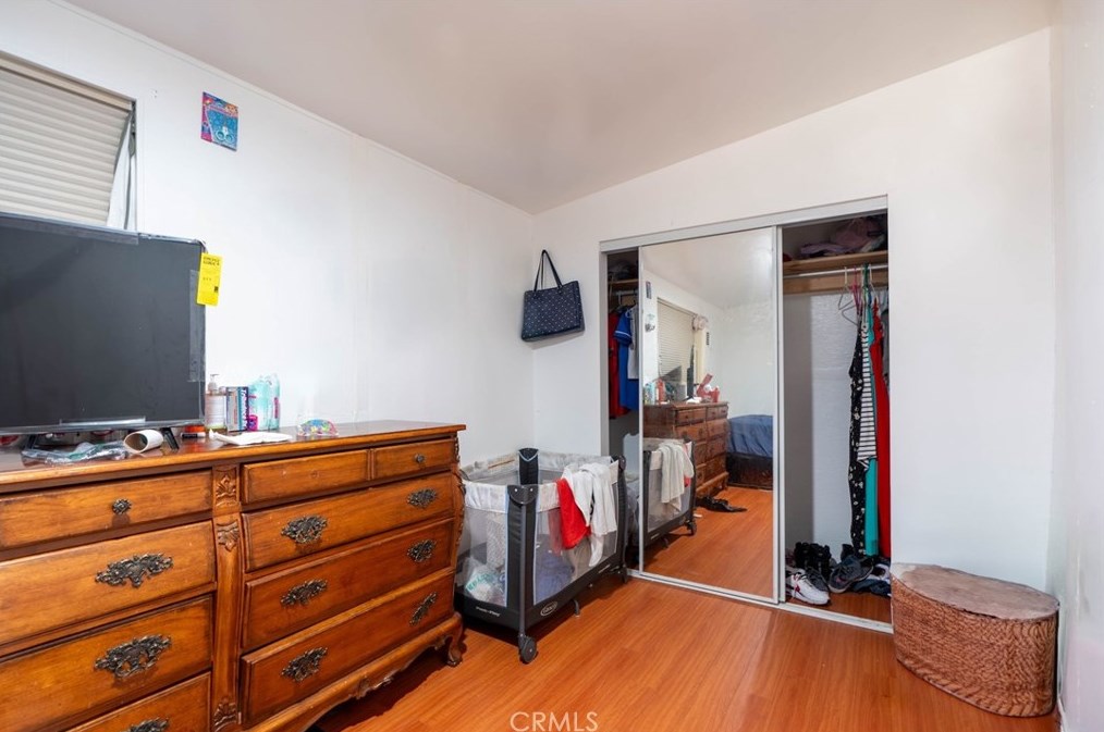 371 Fowler Ave, Pomona CA  91766-5342 exterior