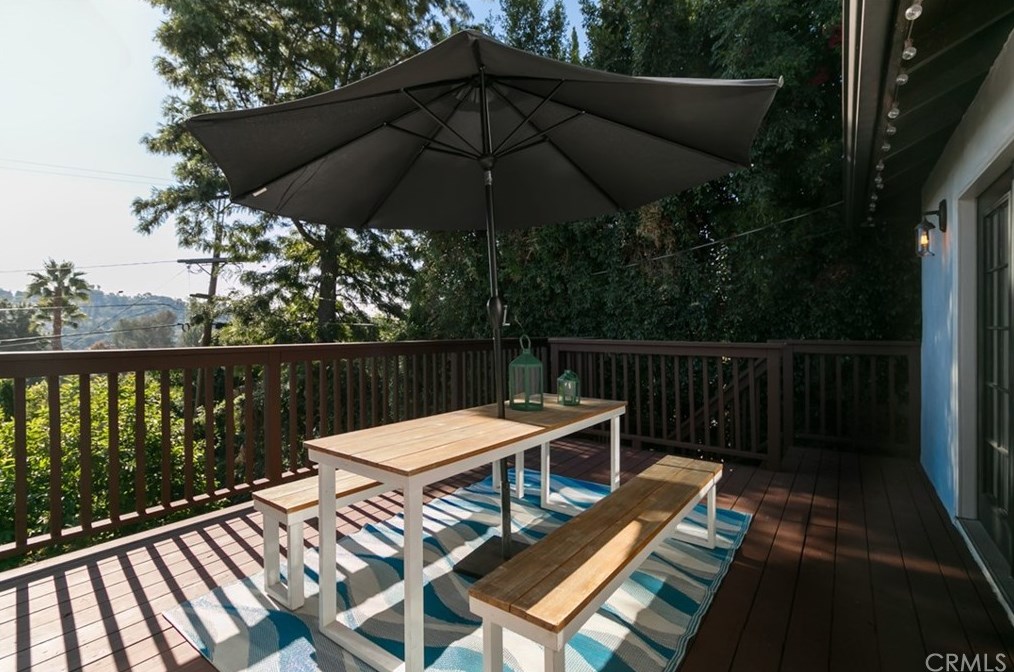 5166 High Crest Ave, Los Angeles CA  90041-1609 exterior