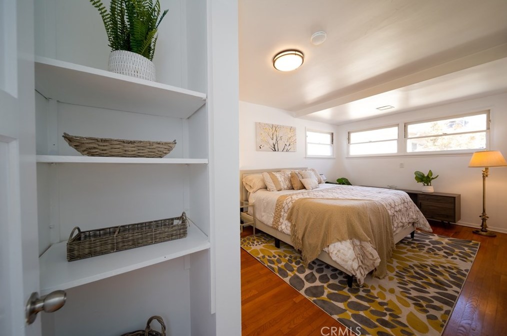 3226 Oakhurst Ave, Los Angeles CA  90034-2826 exterior