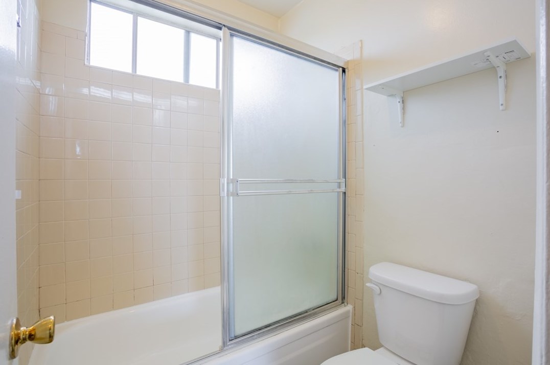 571 Fairview Ave, Los Angeles CA  90033-1647 exterior