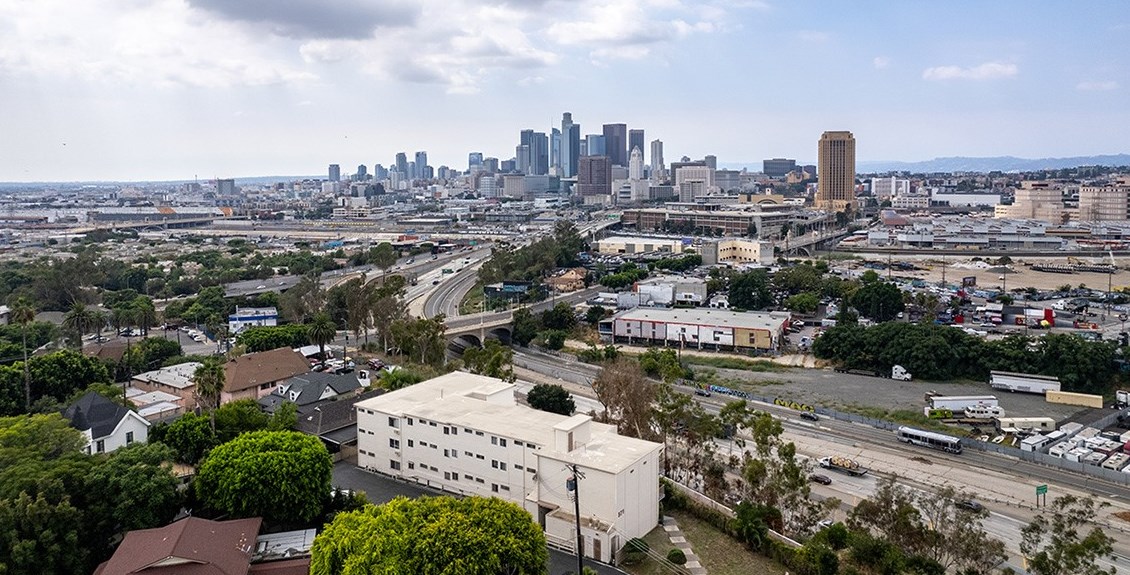 571 Fairview Ave, Los Angeles CA  90033-1647 exterior