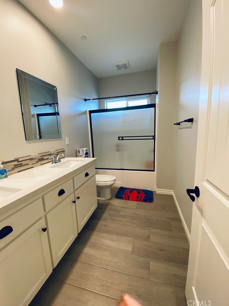 3014 Manzano Rd, Phelan CA  92371-7767 exterior