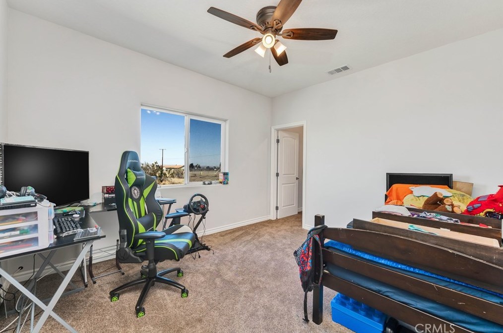 3014 Manzano Rd, Phelan CA  92371-7767 exterior