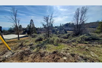 25041 Jacaranda Drive, Tehachapi, CA 93561 - Photo 17