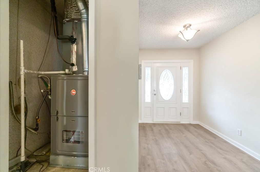 20507 Mayall St, Chatsworth CA  91311-3150 exterior