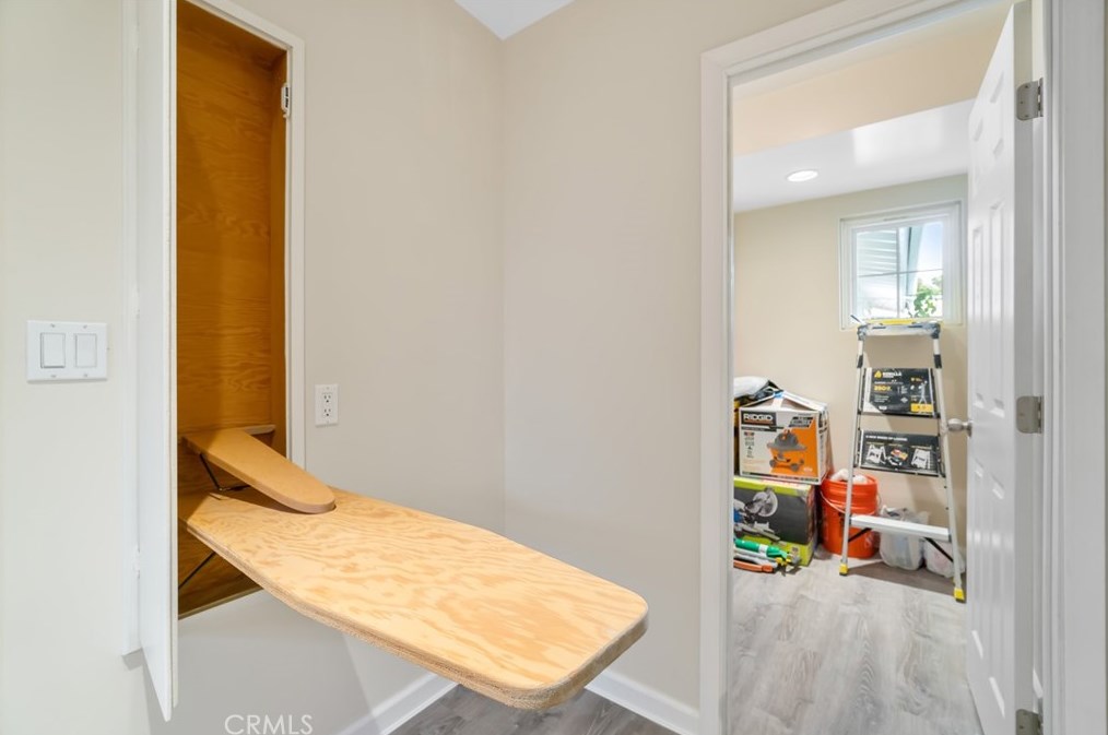 20507 Mayall St, Chatsworth CA  91311-3150 exterior