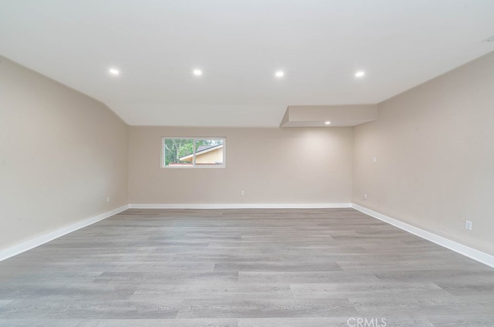 12501 Pinney St, Los Angeles CA  91331-1377 exterior