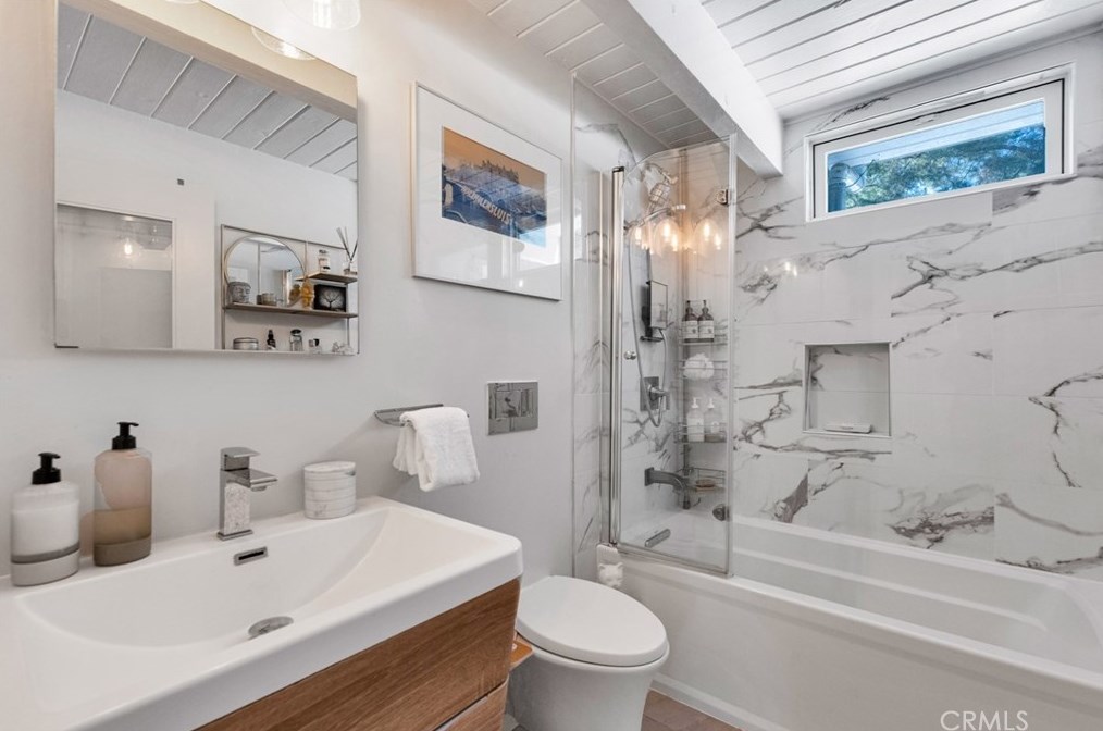 21316 Hillside Dr, Topanga, CA 90290