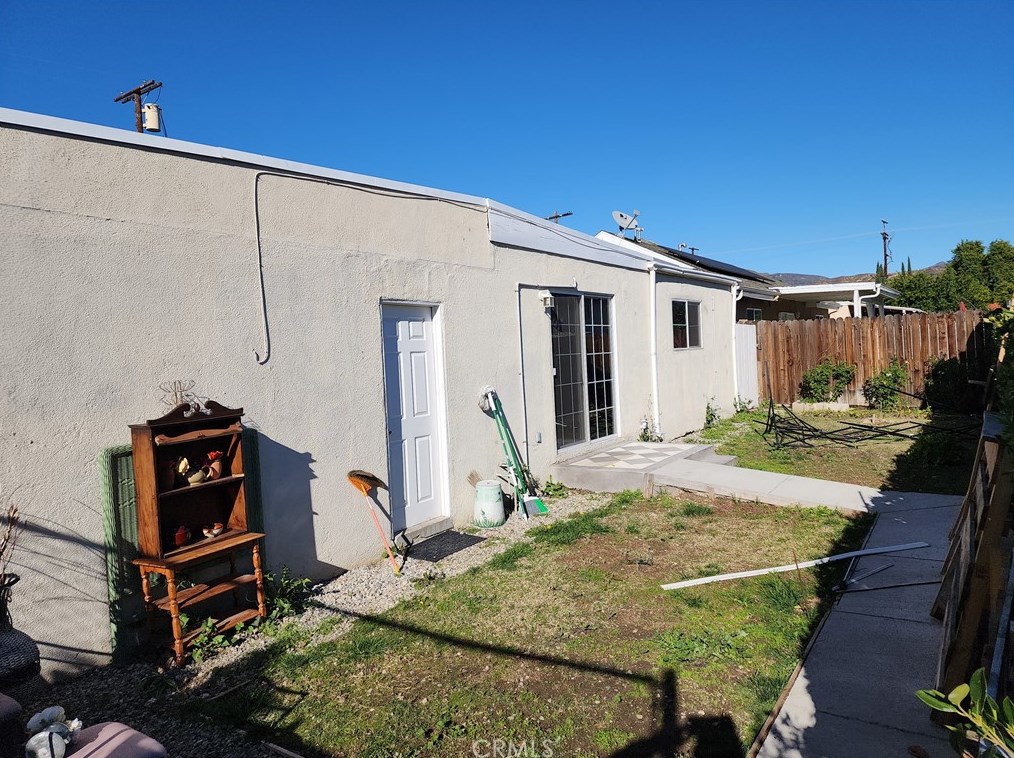 12778 Judd St, Los Angeles CA  91331-1380 exterior