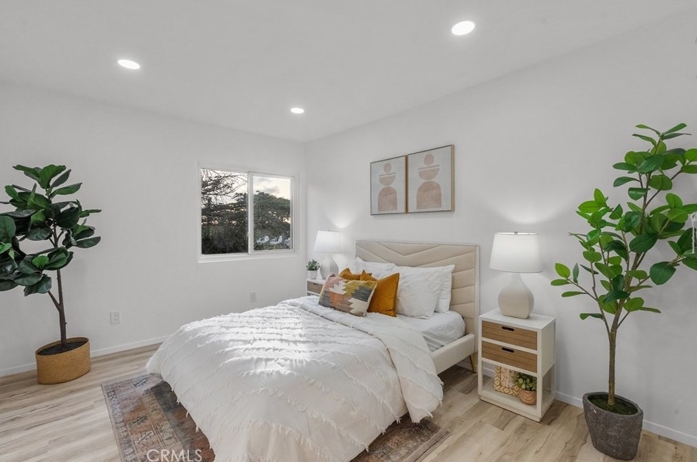 1330 Luella Dr, Los Angeles CA  90063-3207 exterior