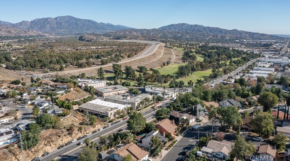 10808 De Haven Ave, Los Angeles CA  91331-2009 exterior