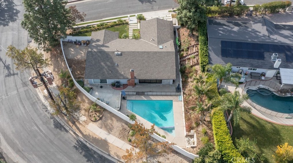 17401 Flanders St, San Fernando CA  91344-2211 exterior