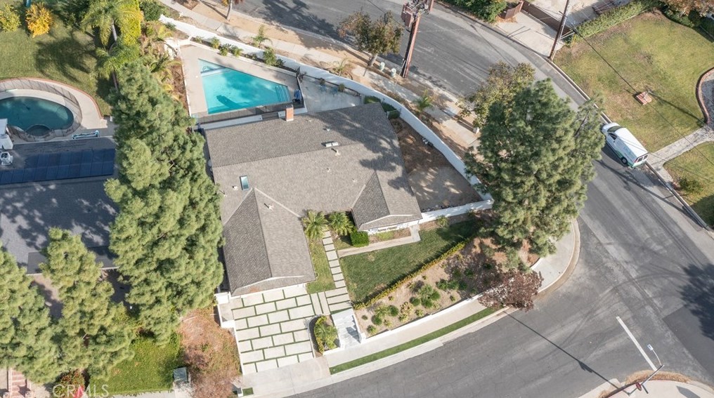 17401 Flanders St, San Fernando CA  91344-2211 exterior