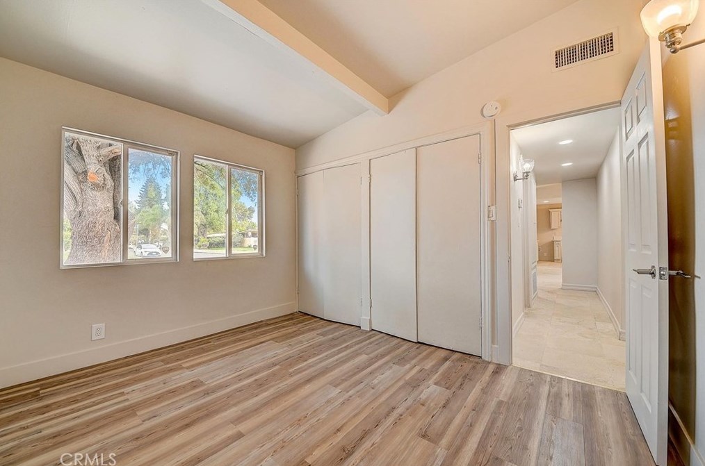 7823 Melvin Ave, Los Angeles CA  91335-1600 exterior