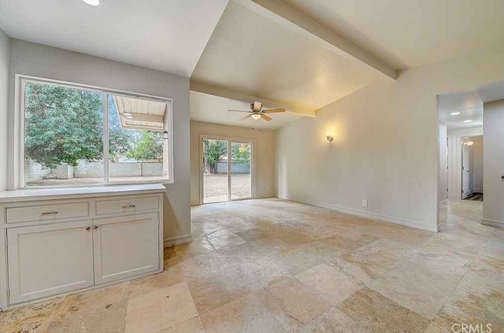 7823 Melvin Ave, Los Angeles CA  91335-1600 exterior