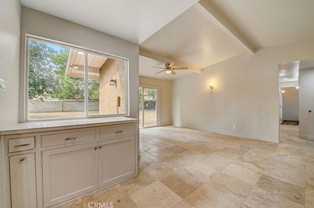 7823 Melvin Ave, Los Angeles CA  91335-1600 exterior