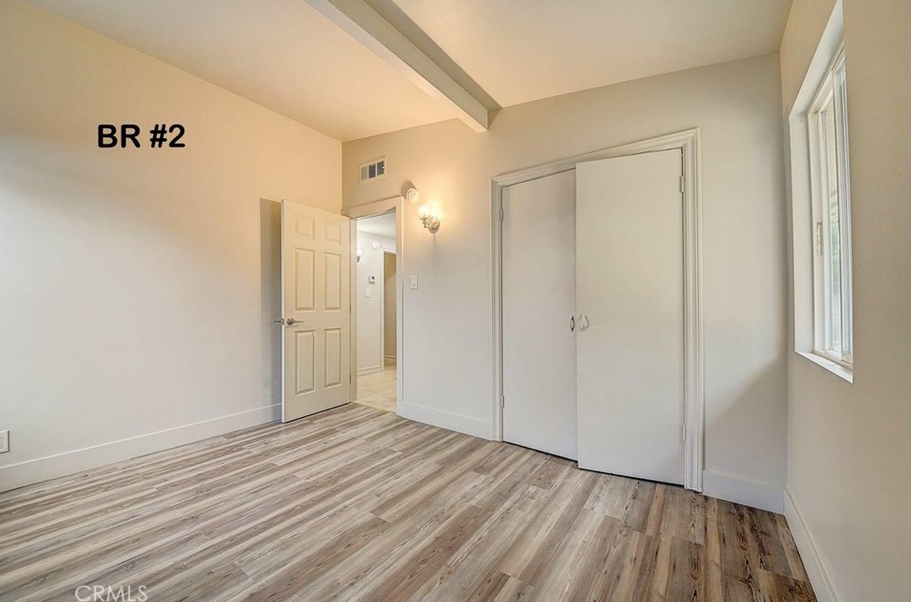 7823 Melvin Ave, Los Angeles CA  91335-1600 exterior