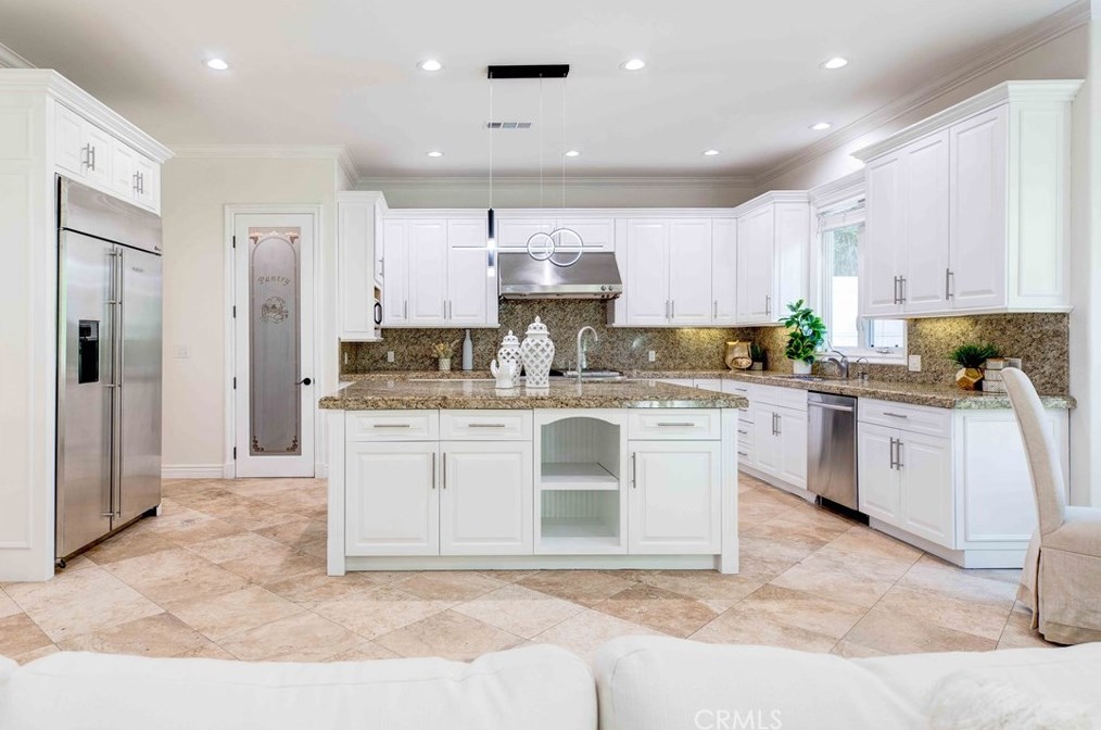 4719 Tobias Ave, Van Nuys CA  91403-2826 exterior