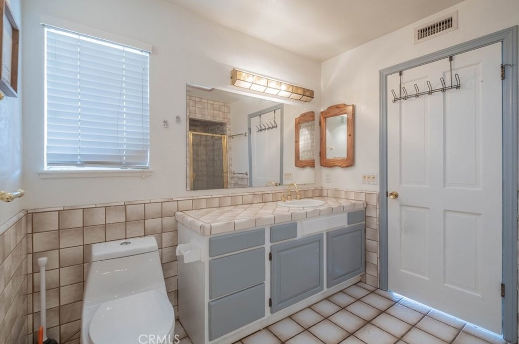 440 Soledad Pass Rd, Palmdale CA  93550-9789 exterior