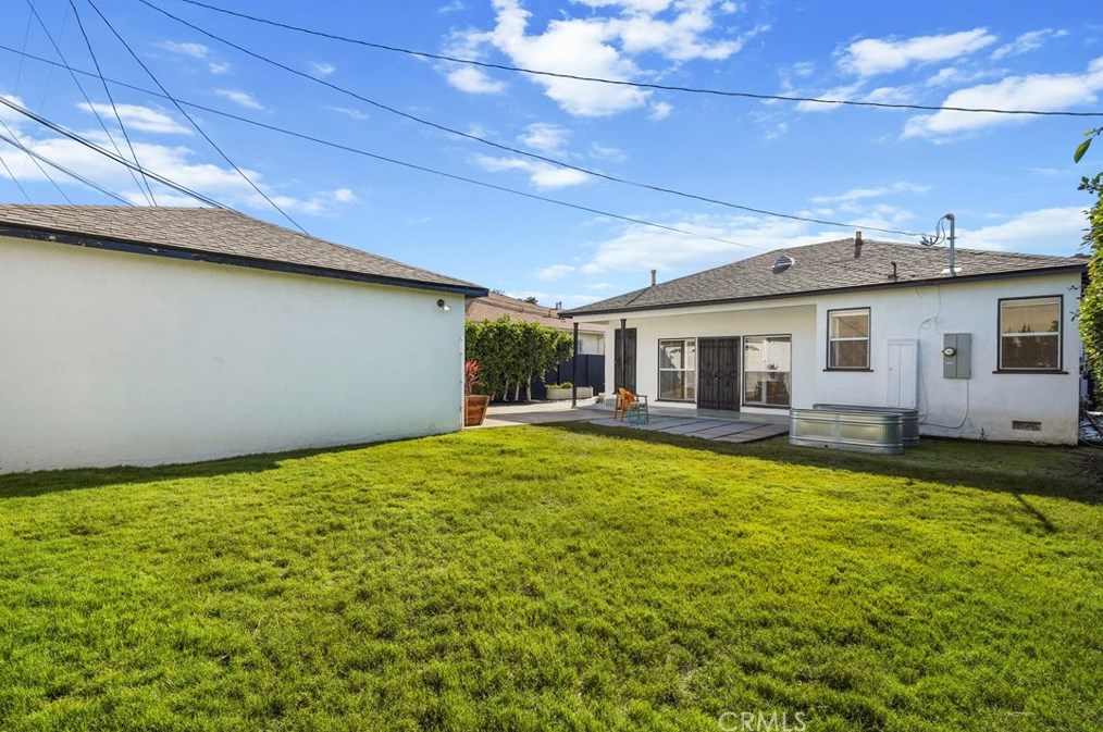 5645 Bowesfield St, Los Angeles CA  90016-5018 exterior