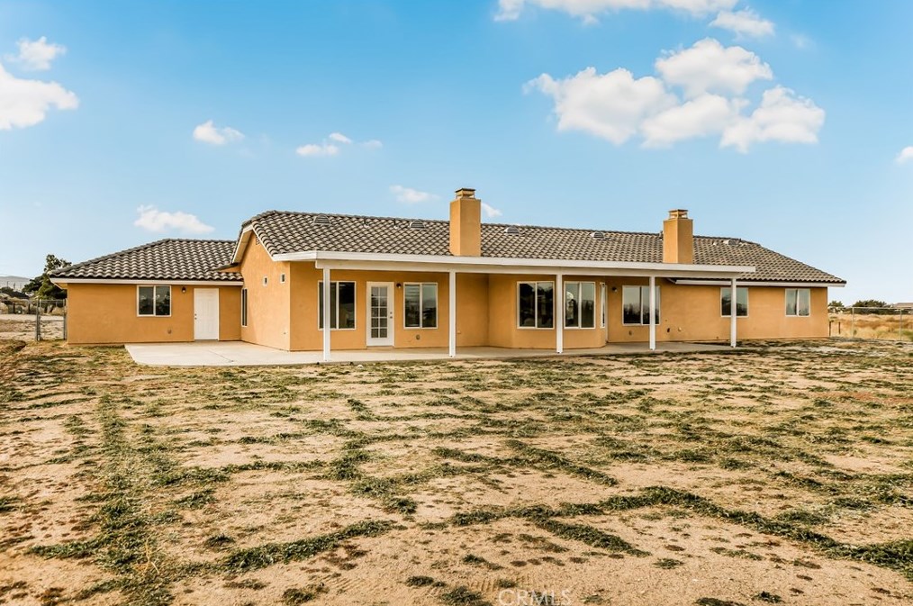 9791 Anaconda Ave, Hesperia CA  92344-0556 exterior