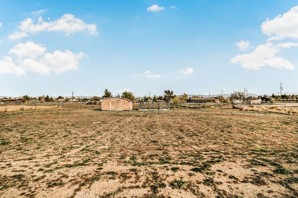 9791 Anaconda Ave, Hesperia CA  92344-0556 exterior