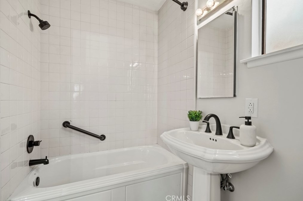 1136 Edna Pl, Covina CA  91724-2507 exterior