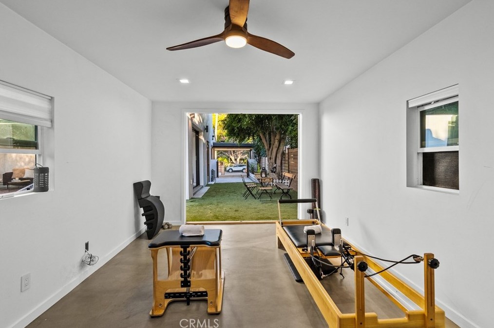 1927 Wilton Pl, Los Angeles CA  90068-3626 exterior