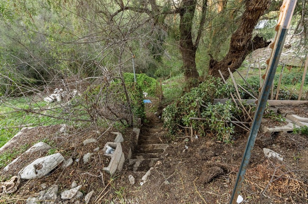 10791 Citrus Dr, Moorpark CA 93021-8700 exterior