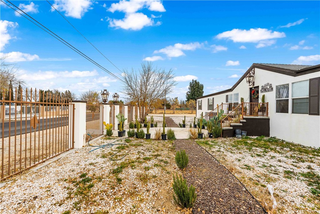 10346 E Ave R 4, Littlerock, CA 93543 MLS SR24000269 Coldwell Banker