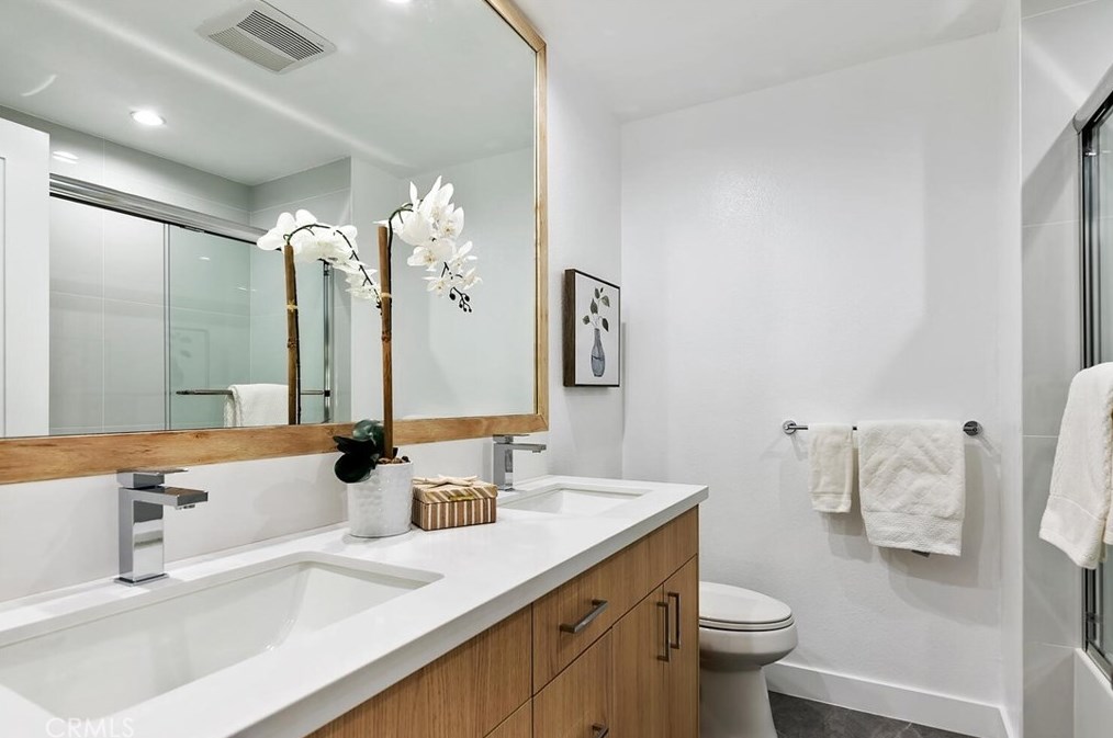 3183 Adirondack Ct, Thousand Oaks CA  91362-3504 exterior