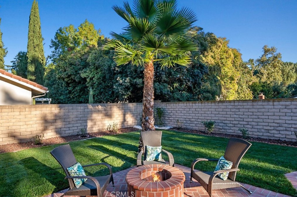 3183 Adirondack Ct, Thousand Oaks CA  91362-3504 exterior