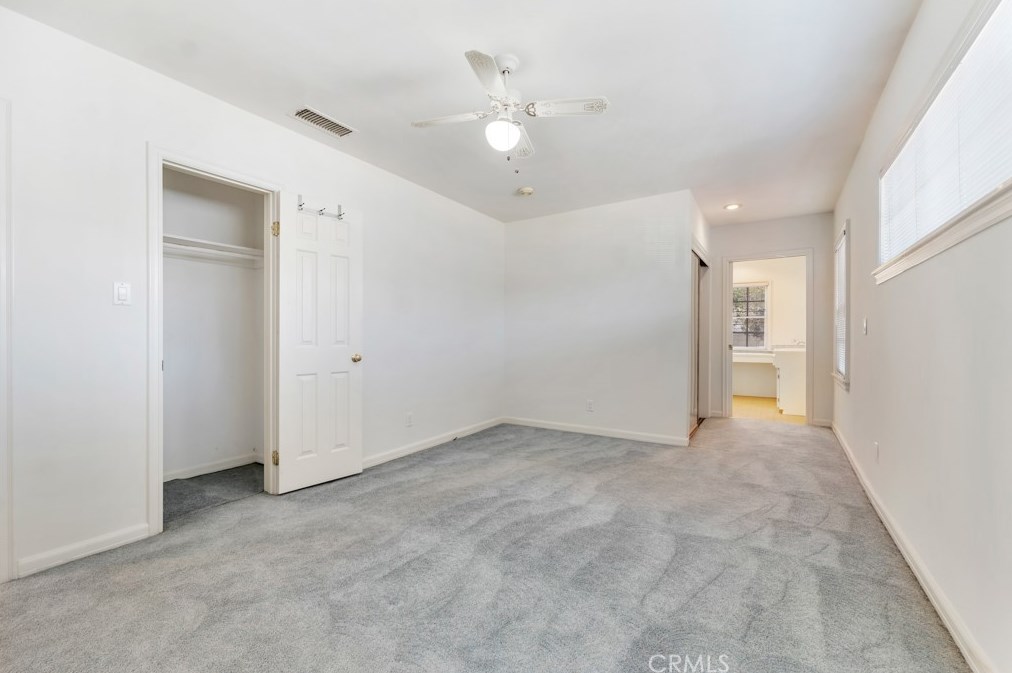 18343 Erwin St, Los Angeles CA  91335-7027 exterior