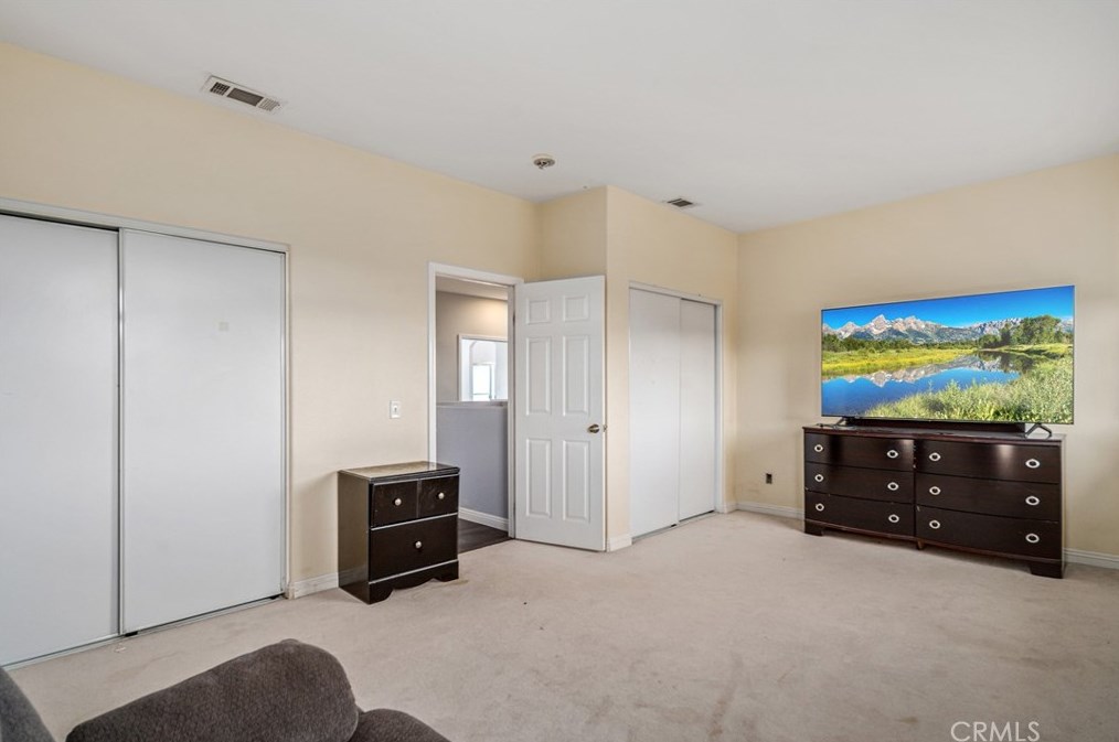 39943 Sunstar St, Palmdale CA  93551-5705 exterior
