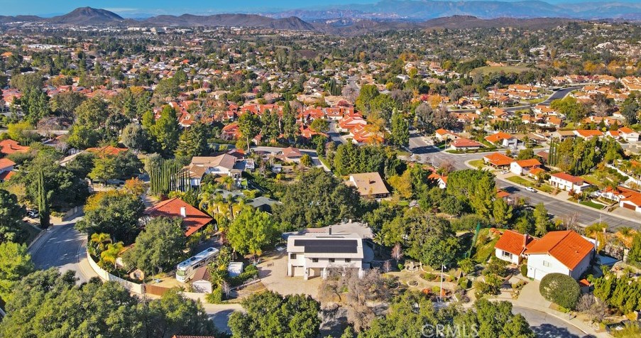 344 Corrine Hill Ct, Thousand Oaks CA  91320-4104 exterior