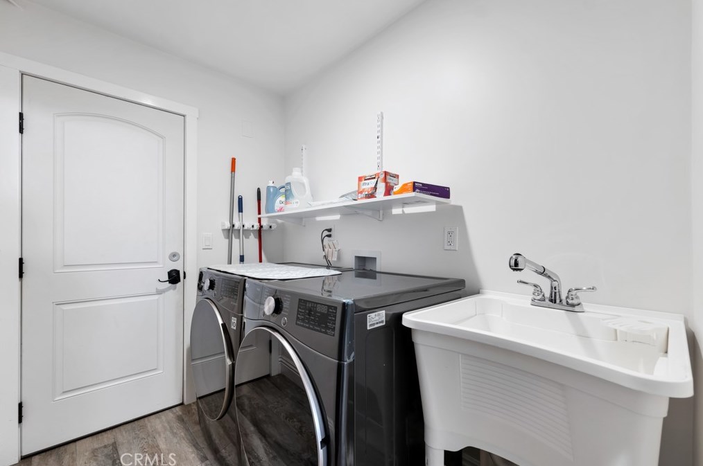 344 Corrine Hill Ct, Thousand Oaks CA  91320-4104 exterior