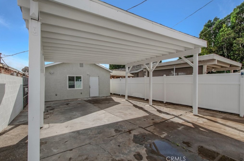 13279 Judd St, Los Angeles CA  91331-2424 exterior