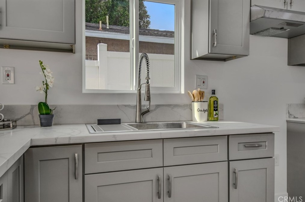 13279 Judd St, Los Angeles CA  91331-2424 exterior
