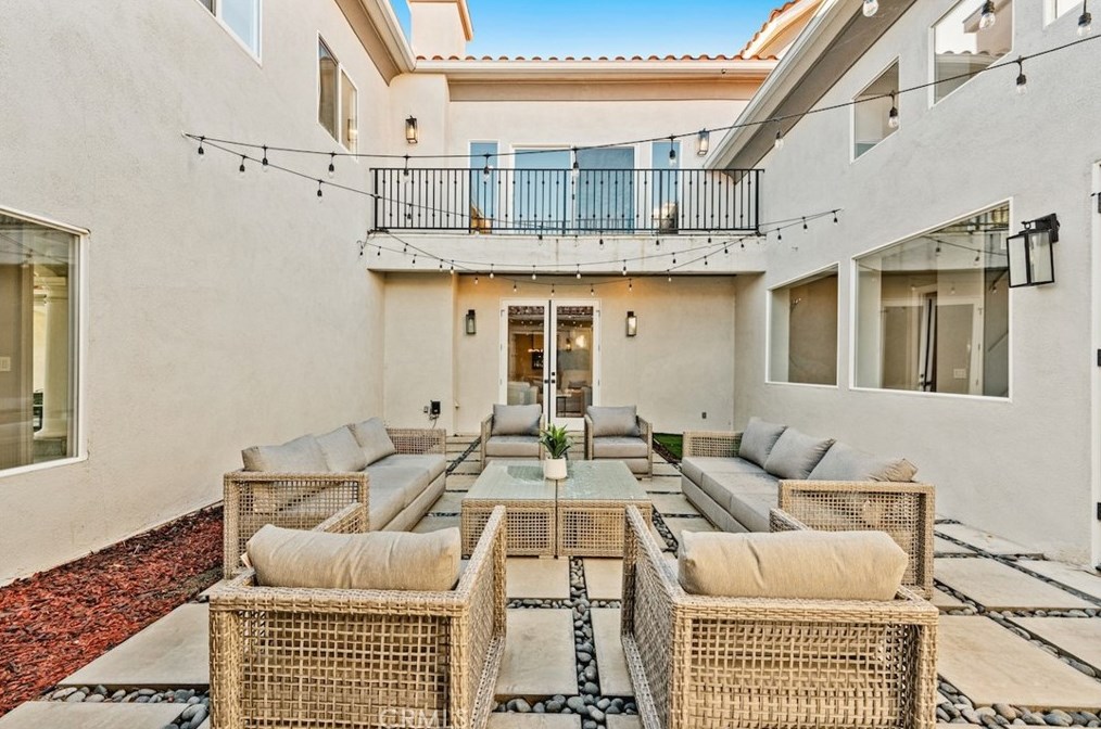 13248 Nightsky Dr, Camarillo CA  93012-9266 exterior