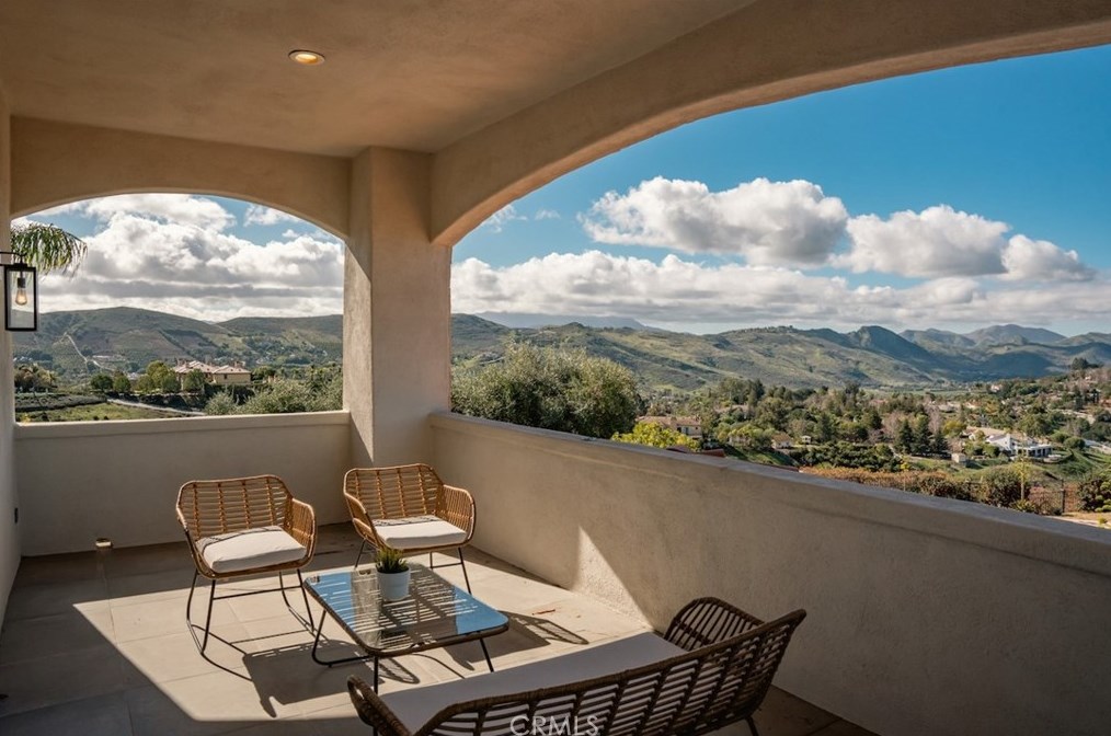 13248 Nightsky Dr, Camarillo CA  93012-9266 exterior