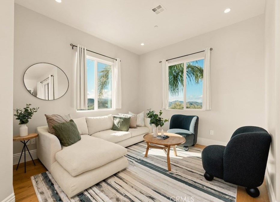 13248 Nightsky Dr, Camarillo CA  93012-9266 exterior