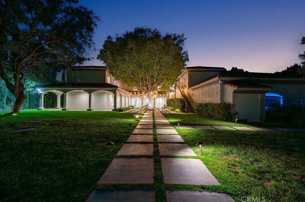 13248 Nightsky Dr, Camarillo CA  93012-9266 exterior