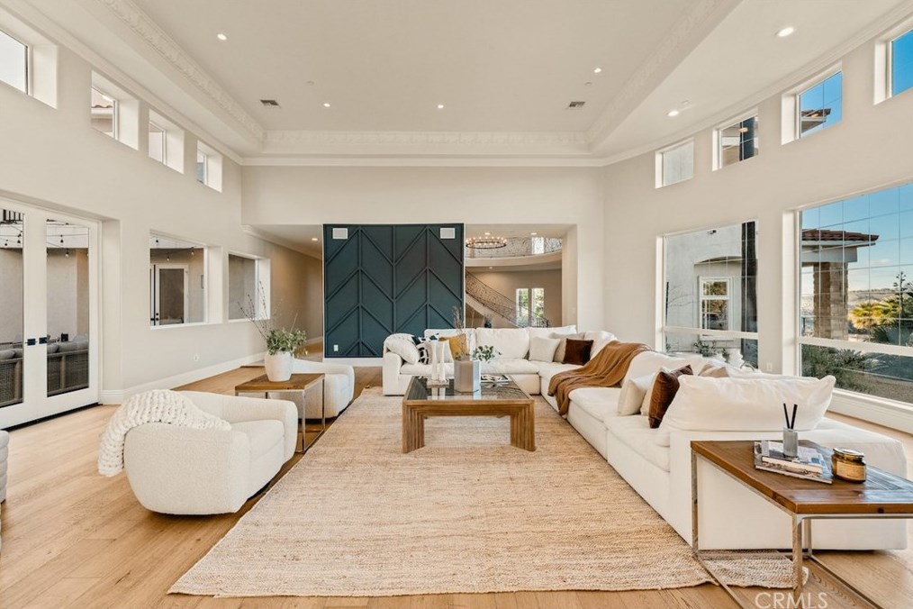 13248 Nightsky Dr, Camarillo CA  93012-9266 exterior