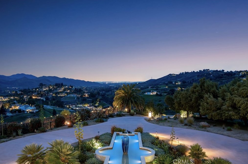 13248 Nightsky Dr, Camarillo CA  93012-9266 exterior