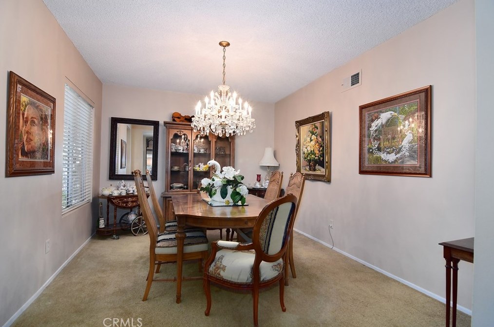 19730 Greenbriar Dr, Los Angeles CA  91356-5427 exterior